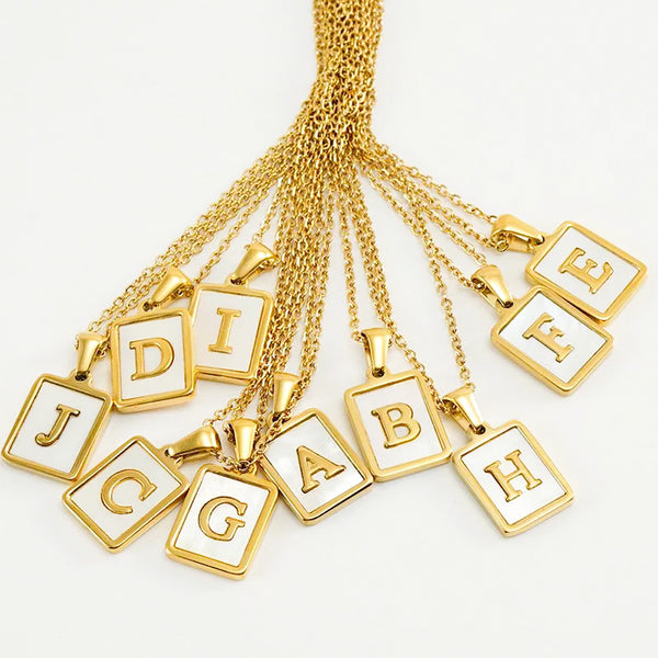 INTIAL NAME NECKLACE