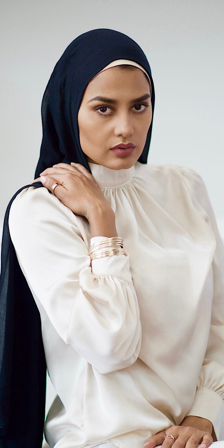 Modal hijab Black, affordable shipping in USA 3-5 business days